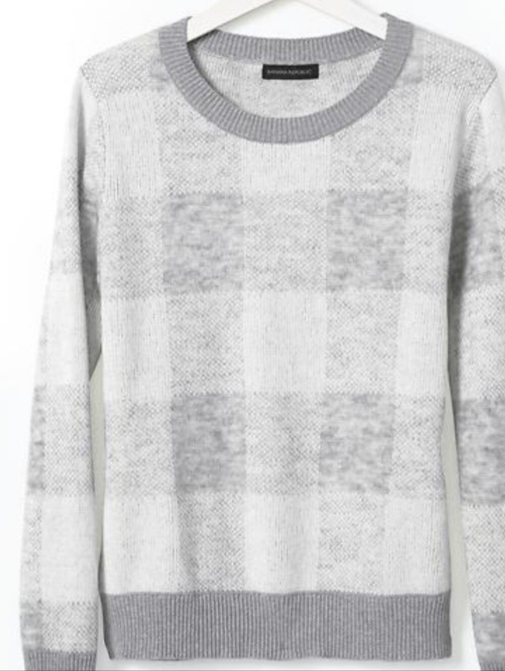 Banana Republic Sweater Gray and Cream Checkered Crewneck